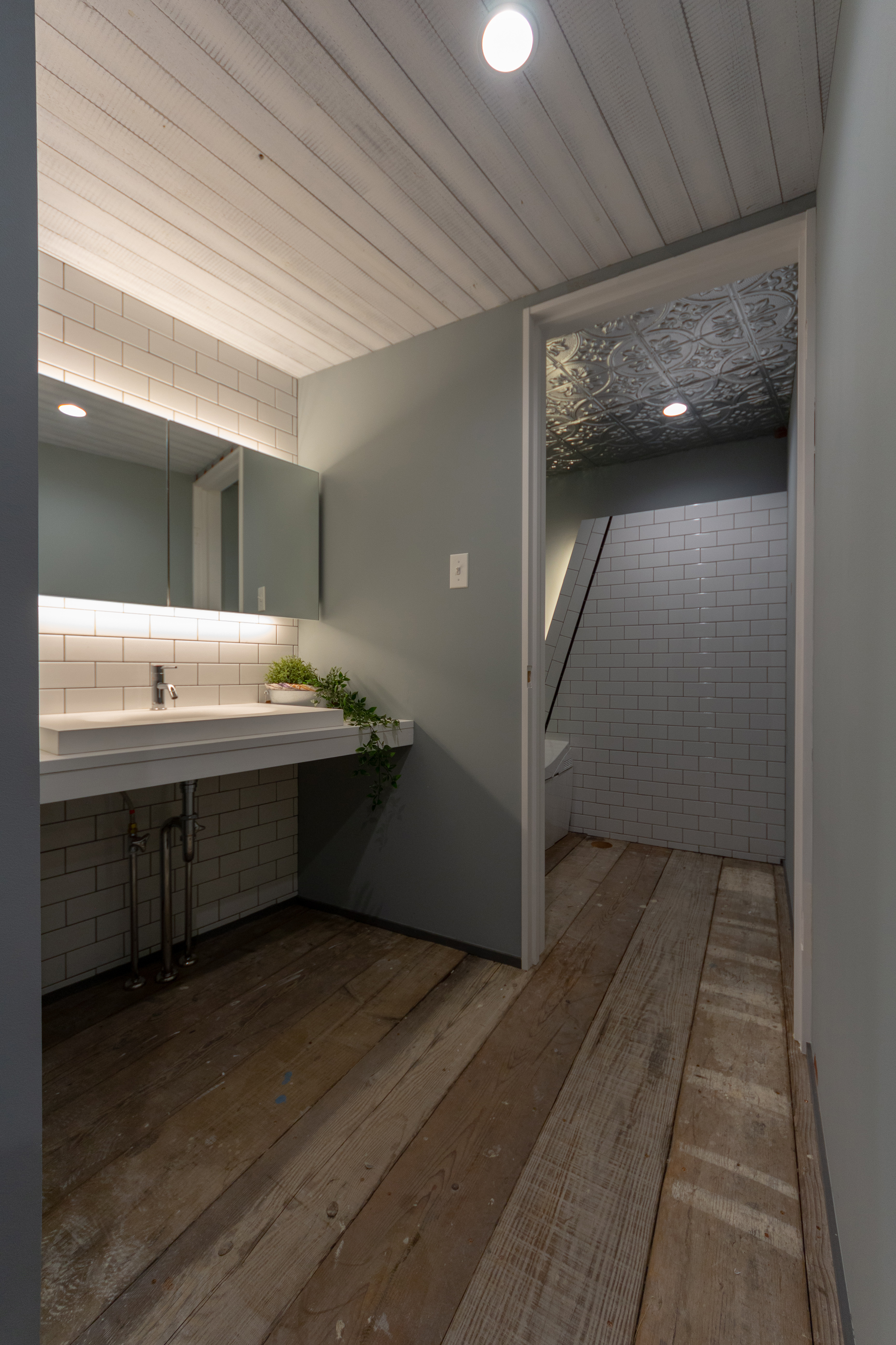 山梨の工務店、未来建築工房の新社屋studio HOUSEⅢⅨ完成目前。
