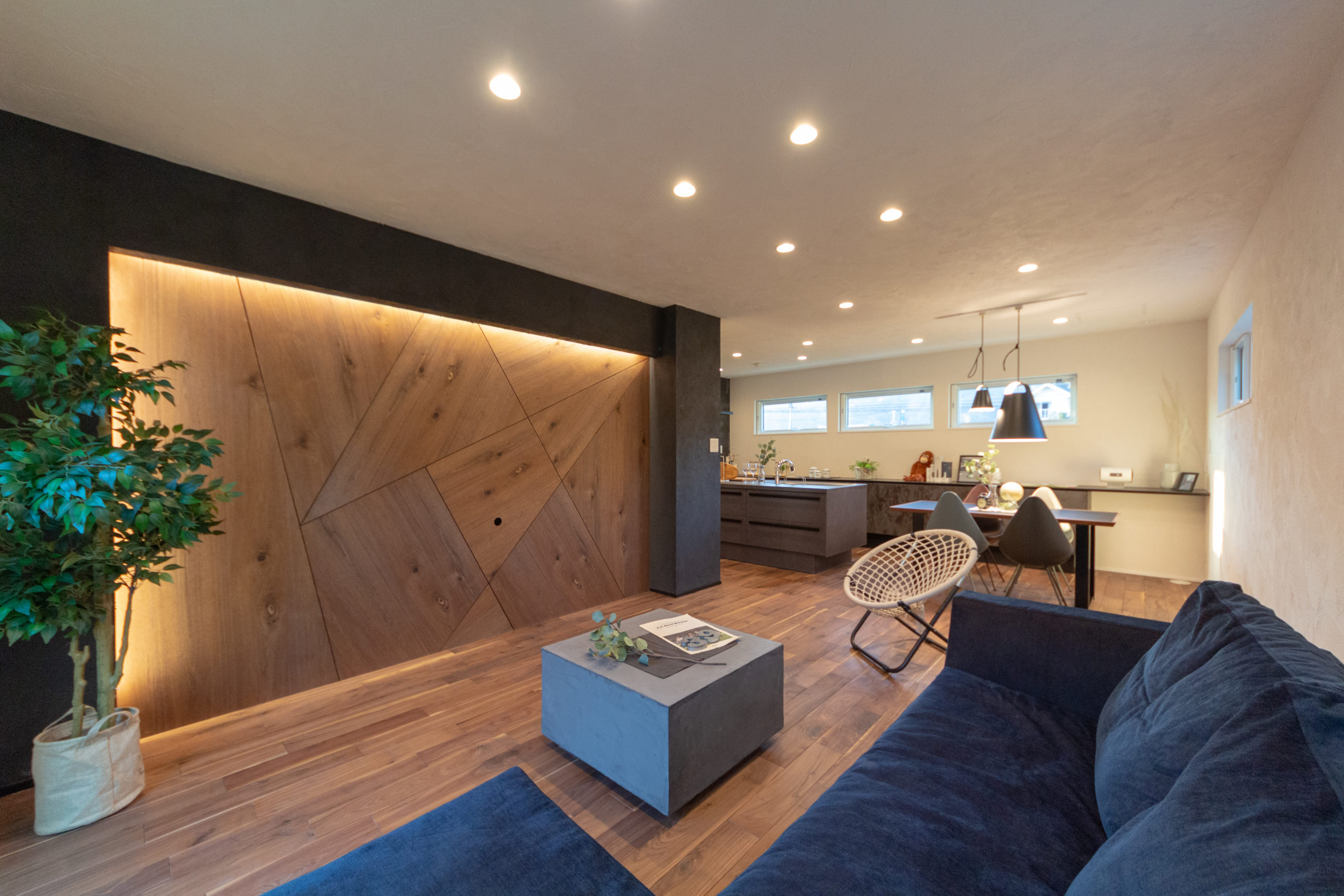 ブラックウォールナット材の床