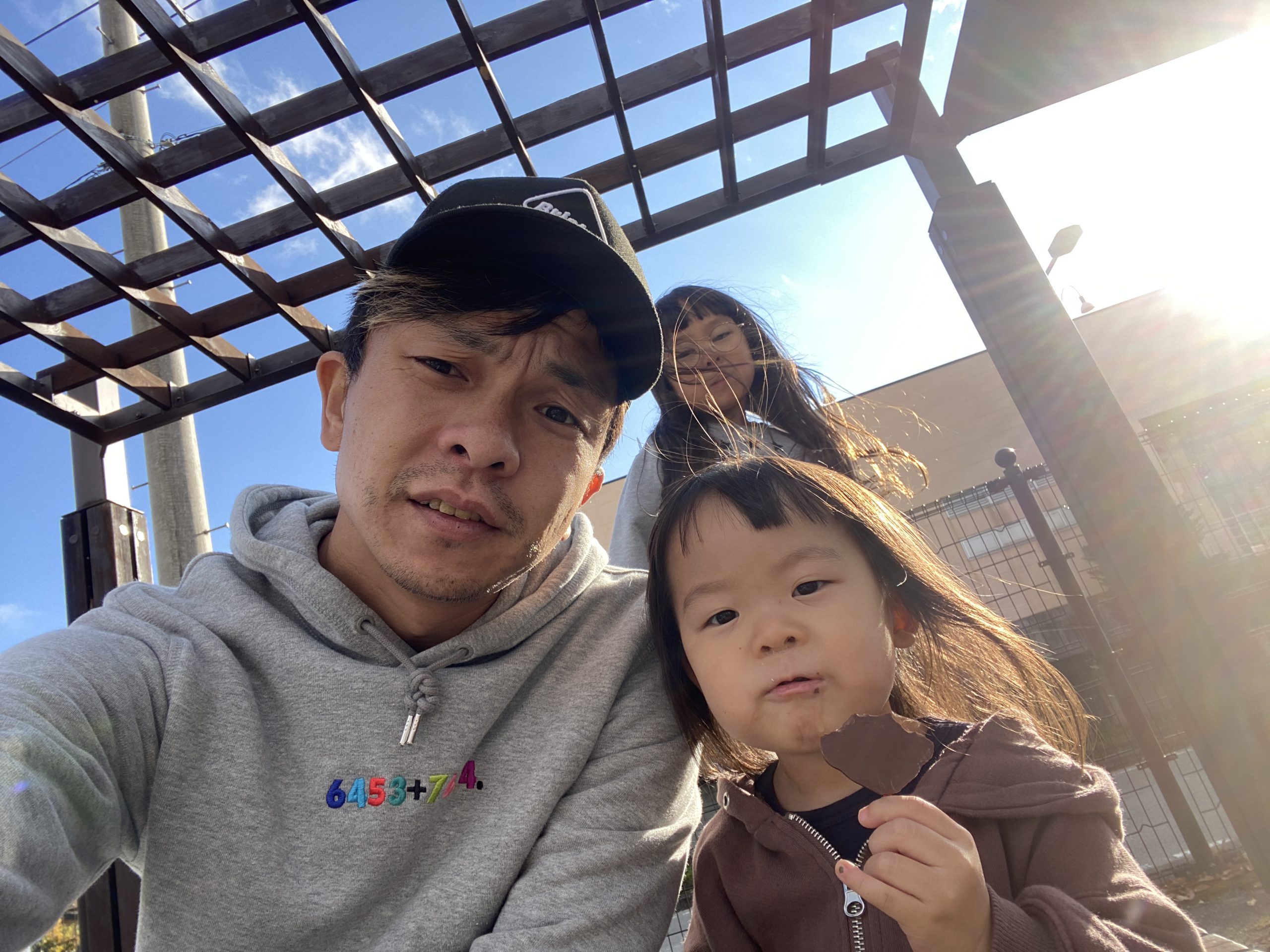 ややイケメンとおチビーズと公園