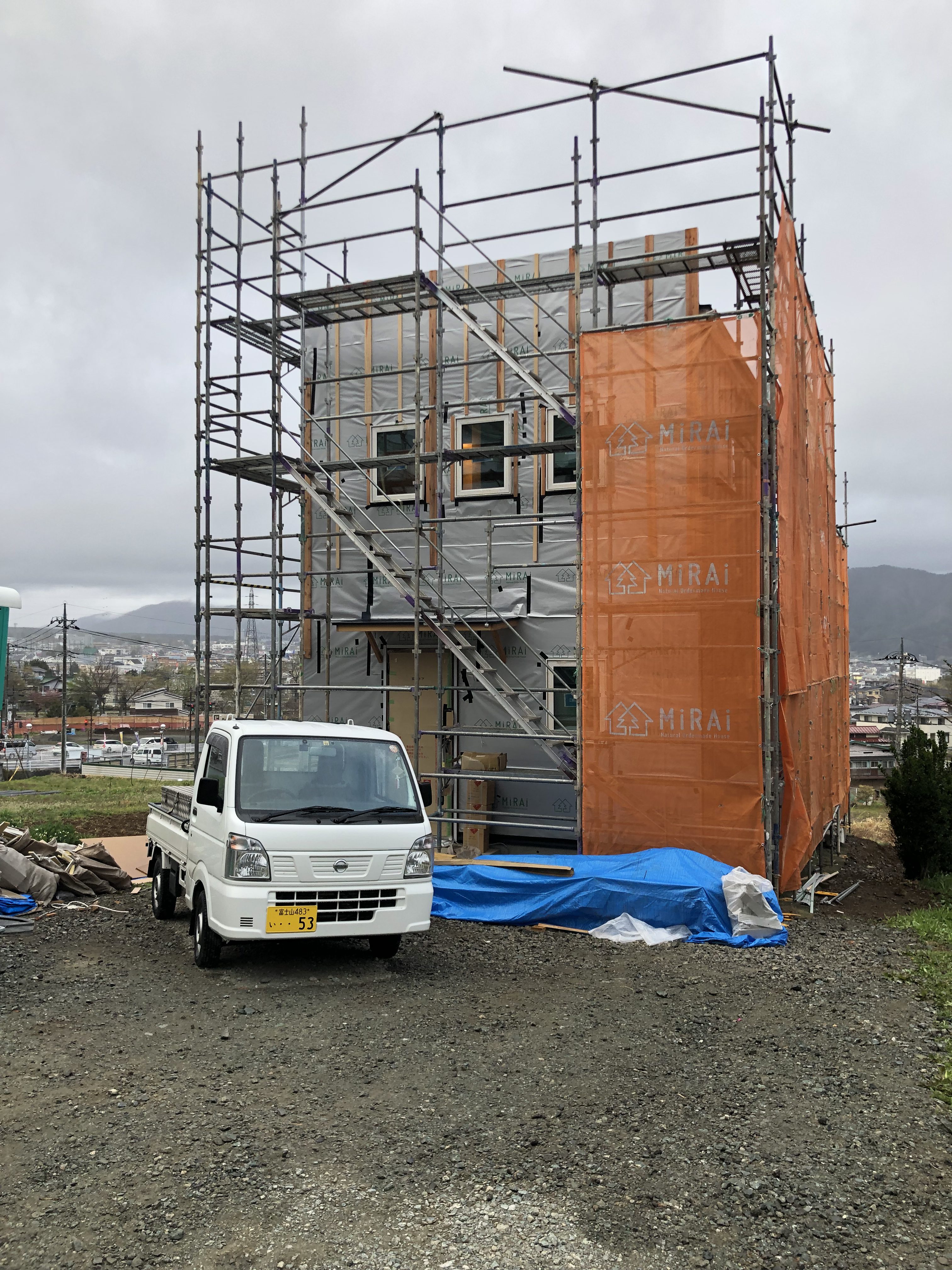 山梨県の工務店、未来建築工房とつくる注文住宅。｜ブルーノが似合うカフェスタイルの家