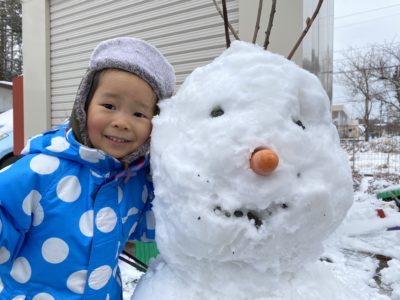 ややイケメン、子供たちとオラフ作った！