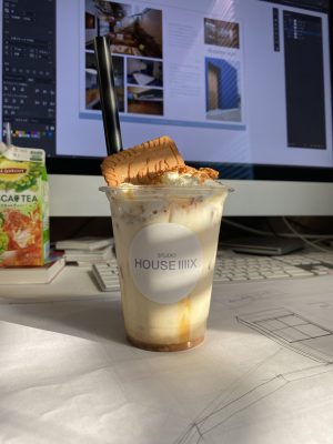 山中湖のstudio HOUSEⅢⅨ（カフェ）の新作ドリンクがお気に入り