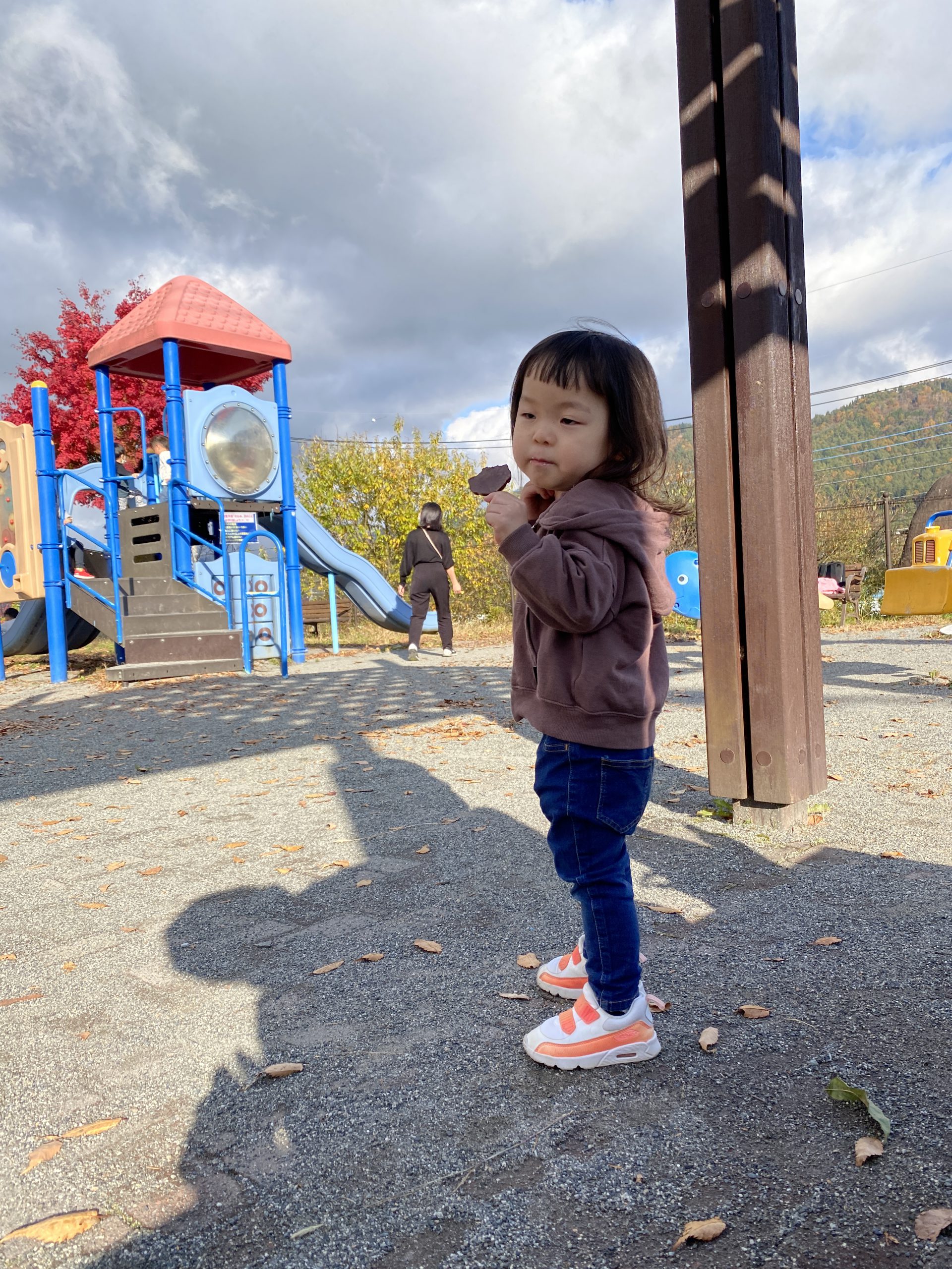 ややイケメンとおチビーズと公園